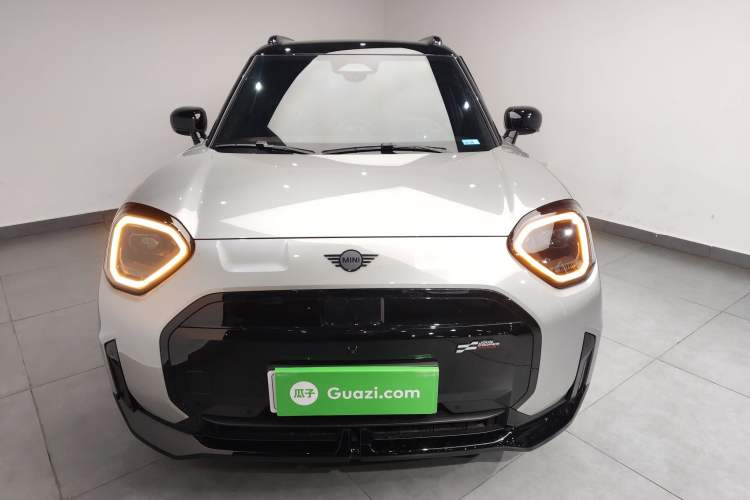 Used MINI Electric MINI ACEMAN 2024 SE Racing Driver