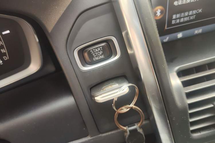 Used Volvo XC60 2014 T5 Zhiya Edition
