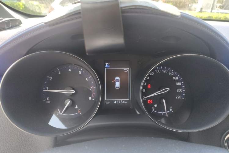 Used Toyota IZOA 2018 2.0L Yichi Edition China V Standard
