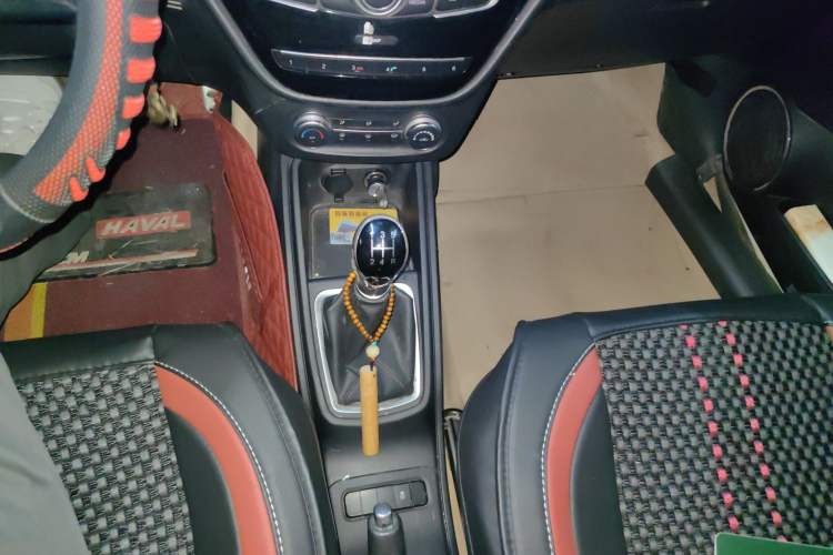 Used Haval H1 2016 Revised Version Blue Badge 1.5L Manual Standard Edition