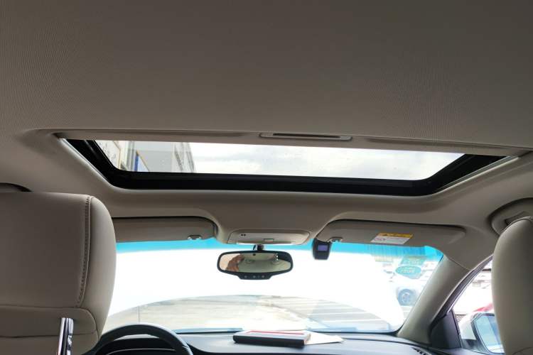 Used Buick GT 2019 15T Dual-Clutch Connected Elite Model China VI
