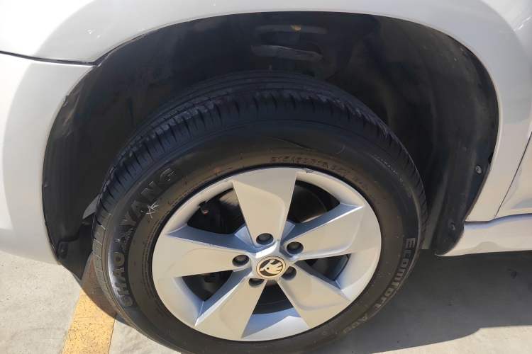 Used Skoda Yeti 2014 1.6L Manual Colorful Edition
