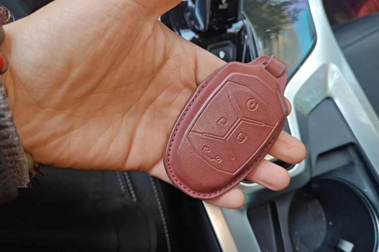 Used Lynk & Co 01 2017 2.0T Two-Wheel Drive Pro Edition
