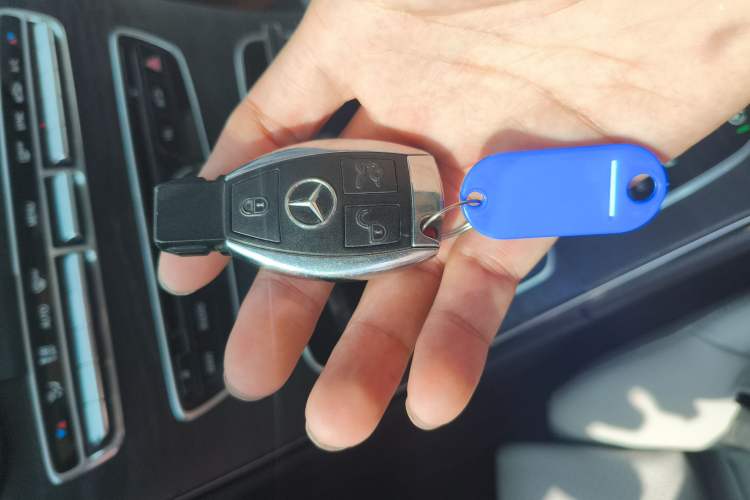 Used Mercedes-Benz C-Class 2016 C 200 L 4MATIC Sport Edition Vehicle Key