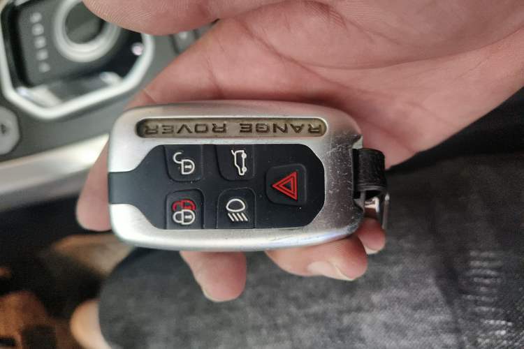 Used Land Rover Range Rover Evoque 2016 2.0T SE Smart Glow Edition
