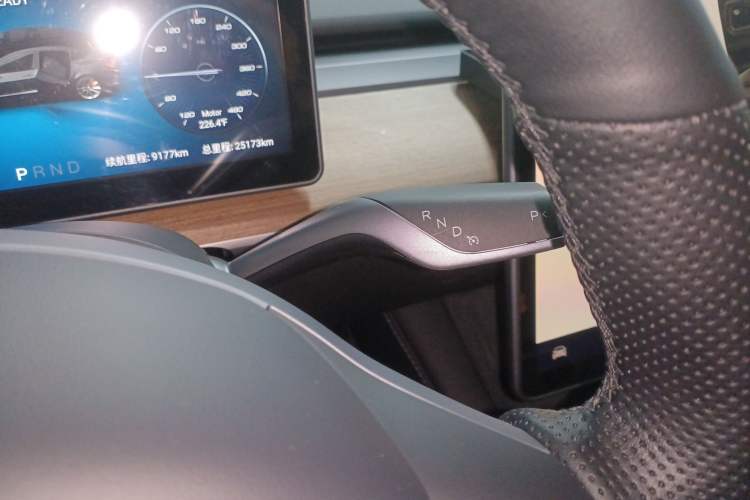 Used Tesla Model Y 2022 Rear-Wheel-Drive Version
