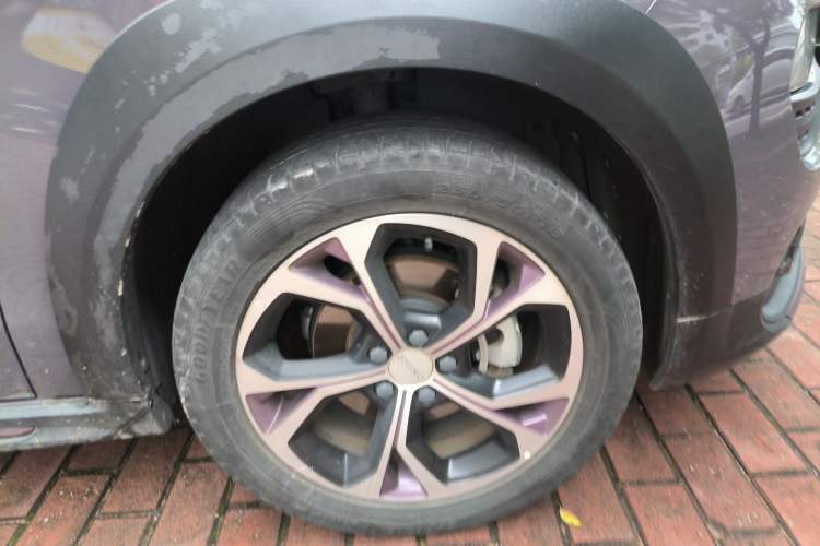 Used Lynk & Co 02 2020 1.5T DCT Two-Wheel Drive Zhaobao Version Right Front Wheel Hub