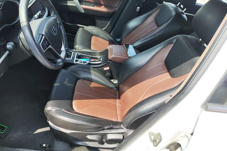 Used Geely Auto Emgrand 2017 Hatchback RS Million Edition 1.5L CVT Upward Version
