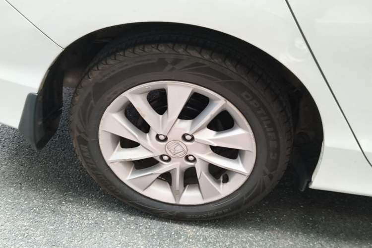 Used Honda Gienia 2017 1.5L CVT Comfort Version
