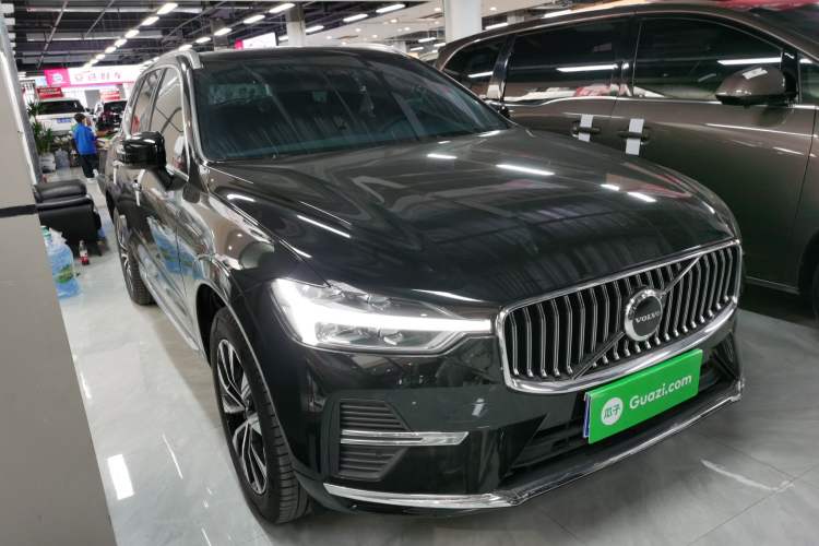 Used Volvo XC60 2024 B5 4x4 Smart Luxury Edition
