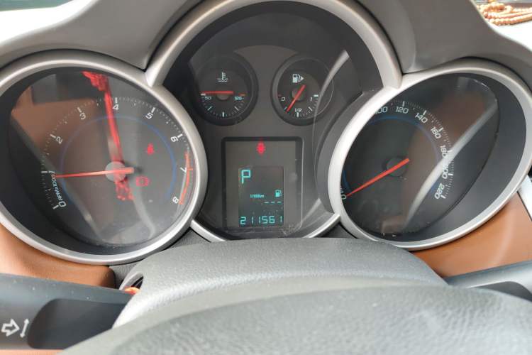 Used Chevrolet Cruze 2012 1.8L SE AT
