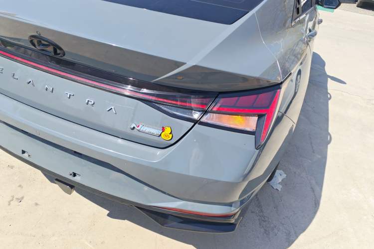 Used Hyundai Elantra 2022 1.5L CVT LUX Prestige Edition Right Rear Taillight