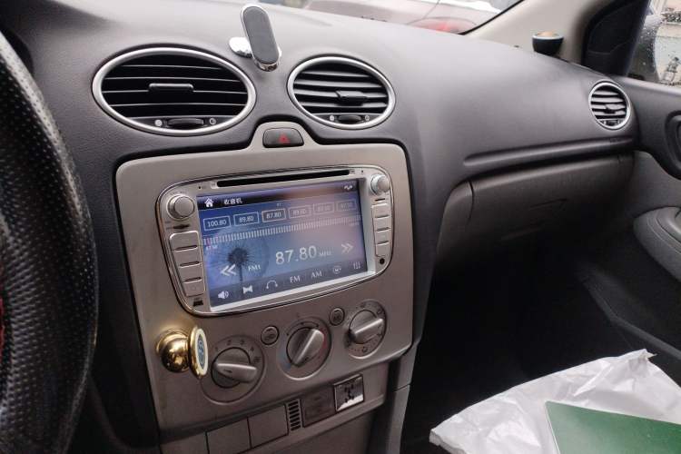 Used Ford Focus 2012 Hatchback Classic 1.8L Manual Base Model
