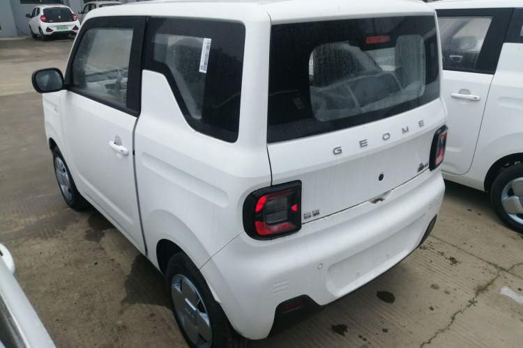 Used Geely Galaxy Panda 2024 Panda Mini 200km Endurance Bear