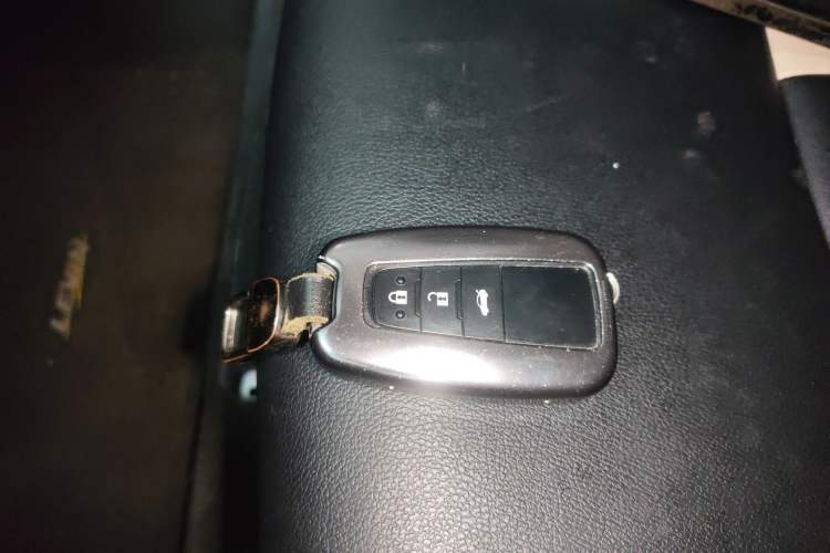 Used Toyota Levin 2019 185T CVT Sport Edition China VI Standard Vehicle Key