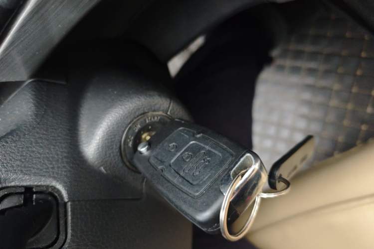 Used Geely Auto GX7 2013 2.0L Automatic Prestige Edition