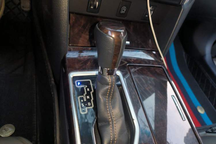 Used Toyota Camry 2016 2.0G 10th Anniversary Leading Edition