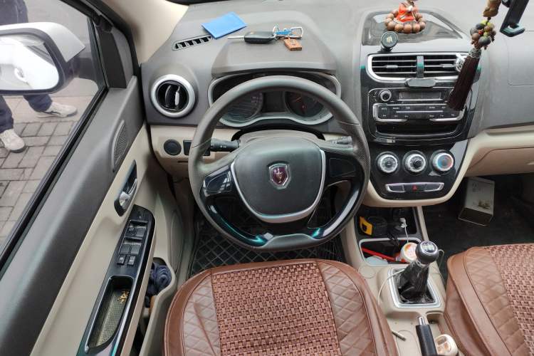 Used Jinbei 750 2015 1.5L Comfort Model
