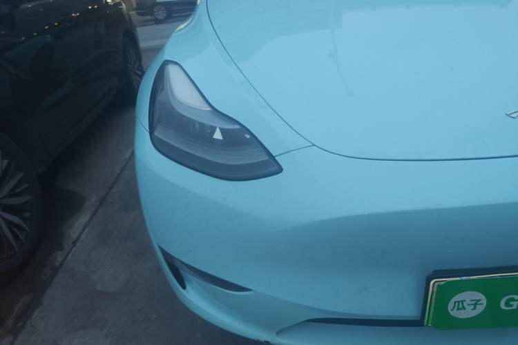 Used Tesla Model Y 2024 Long-Range All-Wheel-Drive Version