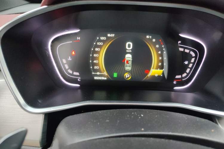 Used Geely Auto Coolray 2019 Sport Model 260T DCT Battle China V Standard
