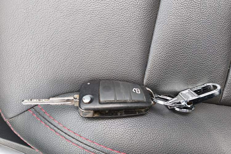 Used Chery Tiggo 3 2015 1.6L Manual Zhishang Commemorative Edition