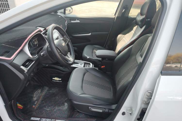 Used Chevrolet Lova RV 2016 1.5L Automatic Smart Drive Edition Left Front Seat