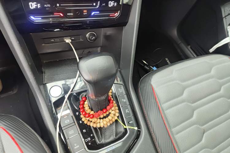 Used Volkswagen Tiguan L New Energy 2022 430 PHEV Plug-in Hybrid Flagship Edition Gear Lever