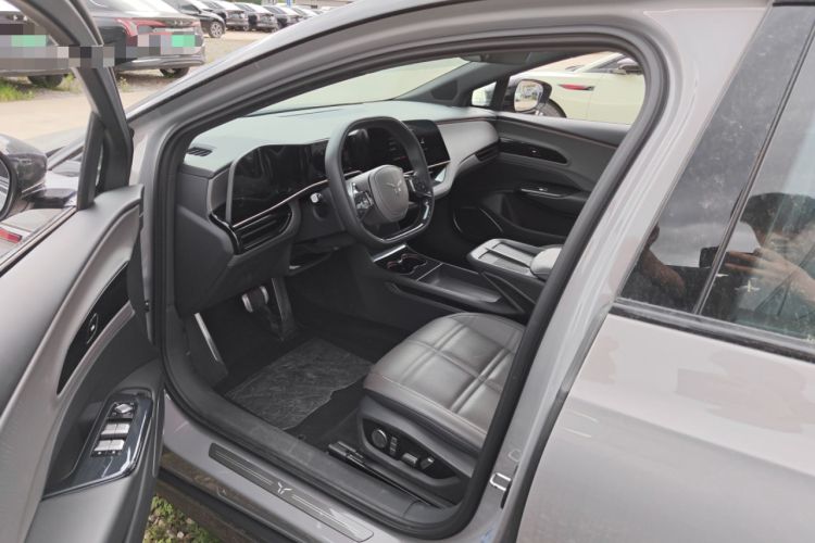 Used Hongqi EH7 2024 690 Pro Driver Seat