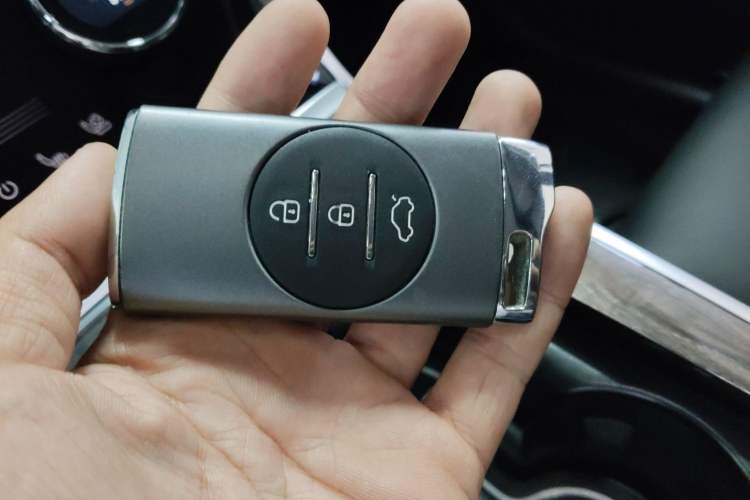 Used EXEED Lanyue 2021 400T Two-Wheel-Drive Xingrui Pro Edition 7-Seater