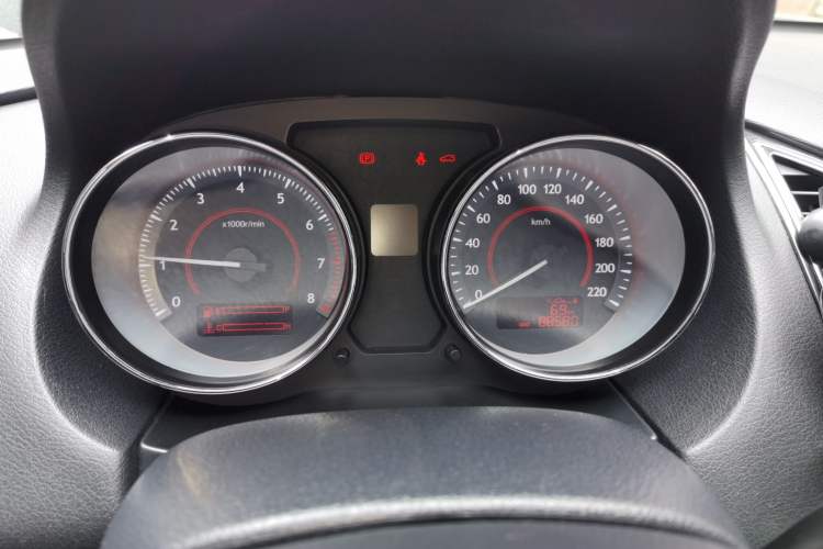 Used Bestune B50 2013 1.6L manual Comfort trim level
