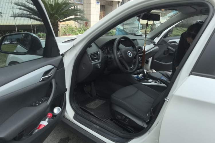 Used BMW X1 2014 sDrive18i Leading Model Driver Seat
