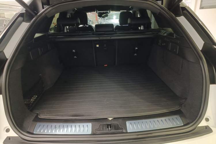 Used Land Rover Range Velar 2024 Dynamic SE
