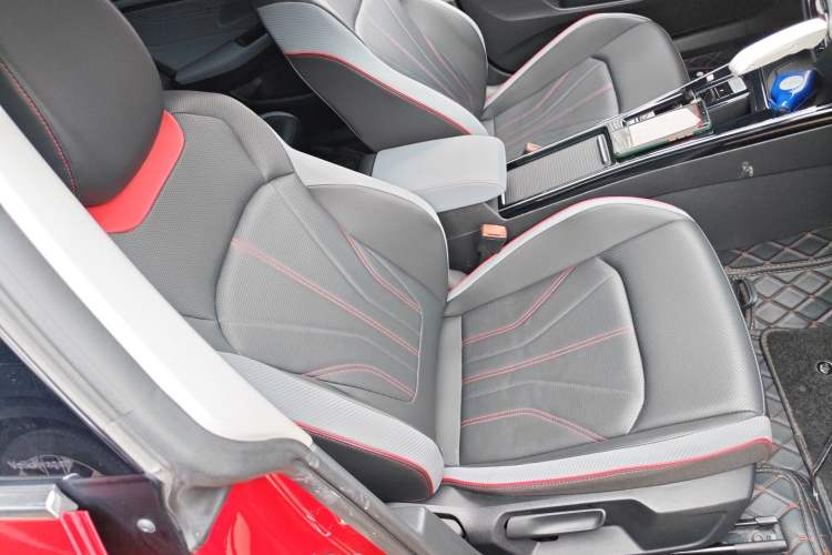 Used Volkswagen Lamando 2022 Lavida L 280TSI DSG Cool & Spicy Edition Right Front Seat