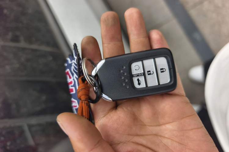 Used Honda Civic 2019 220TURBO CVT Dynamic Edition China VI Emission Standard Vehicle Key