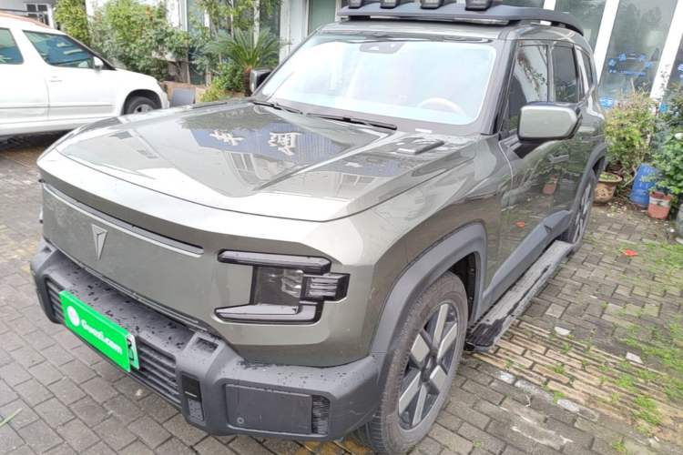 Used Deepal G318 2024 Four-Wheel-Drive Air Suspension Model