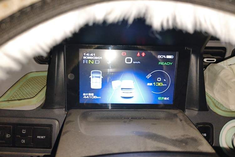 Used Wuling Hongguang MINIEV 2022 Macaron Premium Model – Lithium Iron Phosphate