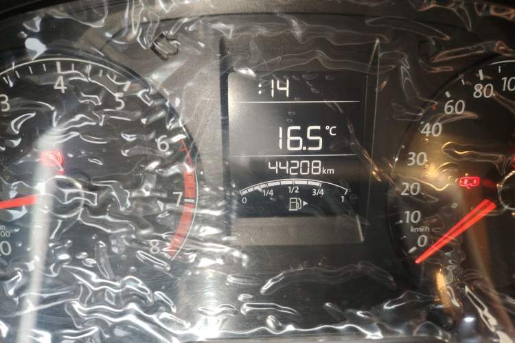 Used Volkswagen Polo 2016 1.4L Manual Fashion Model
