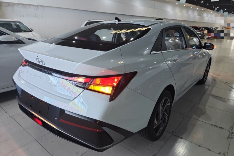 Used Hyundai Elantra 2023 1.5L CVT GLX Elite Edition
