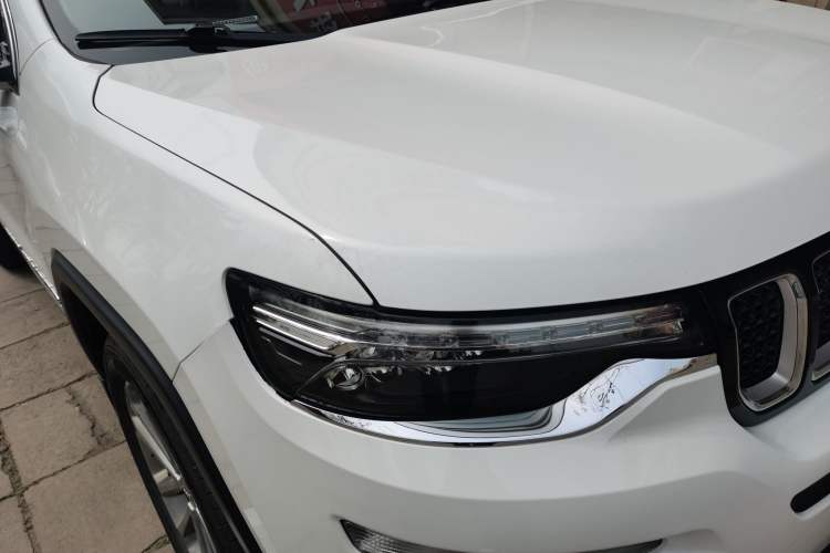 Used Jeep Grand Commander 2018 2.0T Four-Wheel Drive Prestige Edition China V Right Front Headlight