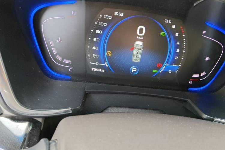 Used Geely Auto Jiajie 2019 1.5TD MHEV DCT Luxury Edition Odometer Close Up