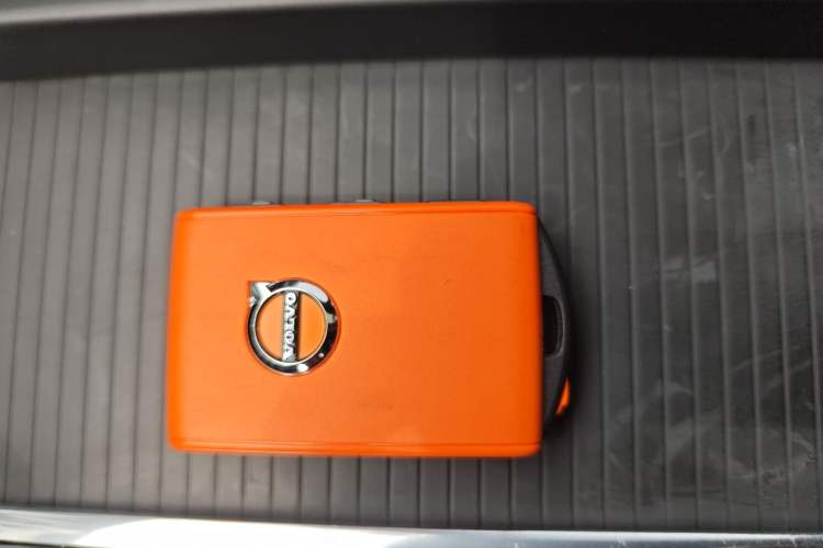 Used Volvo XC60 2021 T5 4x4 Smart Luxury Edition Interior 1