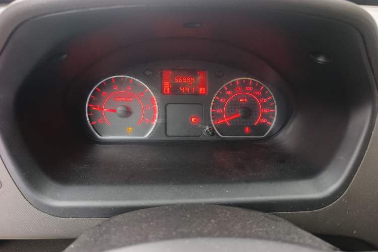 Used Wuling Rongguang S 2021 1.2L Base Model 5-Seater LSI