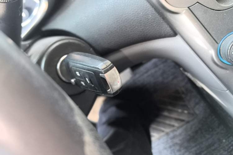 Used Chevrolet Malibu 2012 2.0L Automatic Luxury Edition Vehicle Key