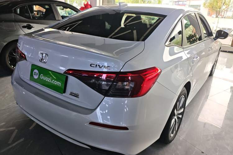 Used Honda Civic 2022 240TURBO CVT Dynamic Edition
