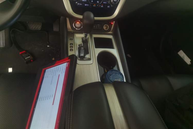 Used Nissan Murano 2019 2.5L XE Two-Wheel Drive Elite Version China VI Standard