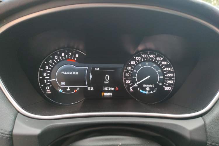 Used Lincoln MKX 2017 2.0T Two-Wheel Drive Deluxe Edition