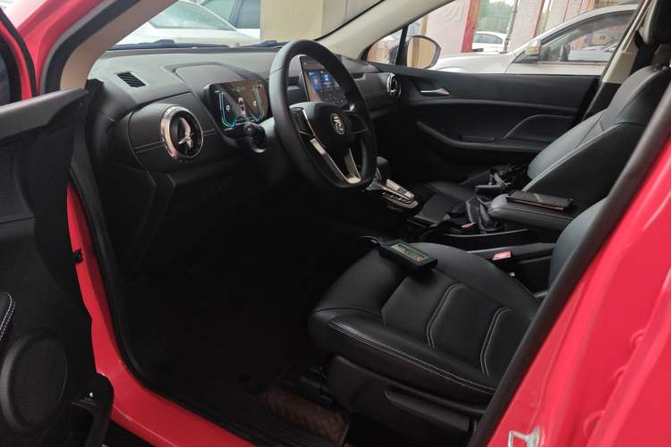 Used BYD Yuan New Energy 2019 EV535 Smart Connect Trendsetting Model Driver Seat