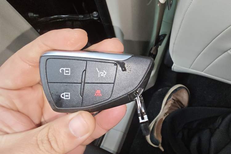 Used Buick Envision 2020 Encore S 652T All-Wheel-Drive Avenir
