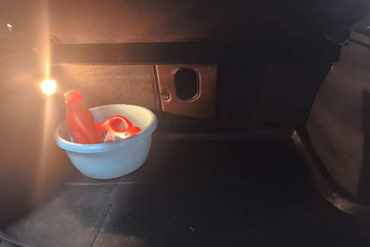 Used Volkswagen Tiguan 2013 1.8TSI Automatic Two-Wheel Drive Luxury Model Trunk