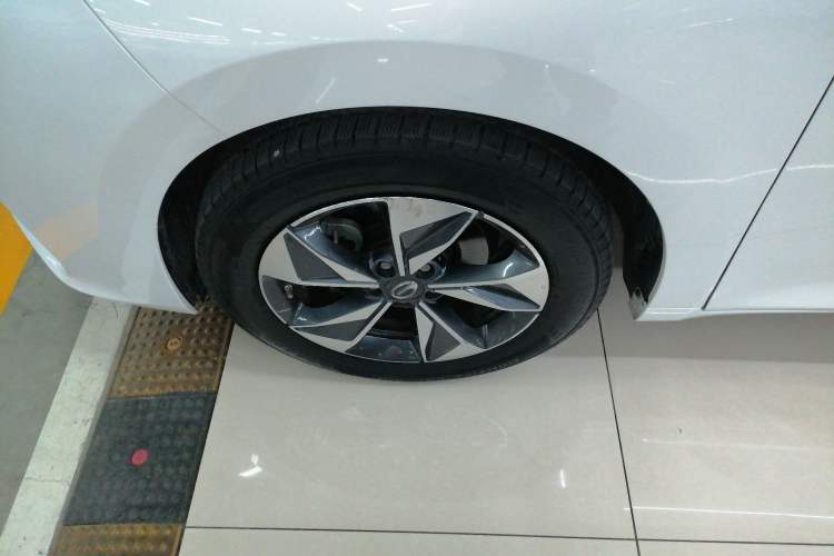 Used GAC Trumpchi M6 2023 PRO 270T DCT Luxury Edition Exterior 4